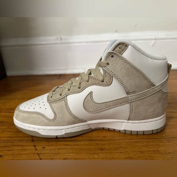 Nike dunk high sand Sz 7 - Picture 6 of 16